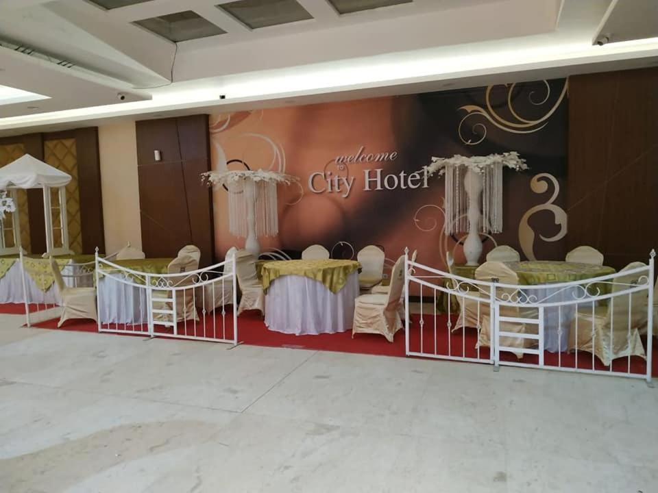 City Hotel Tasikmalaya Dış mekan fotoğraf