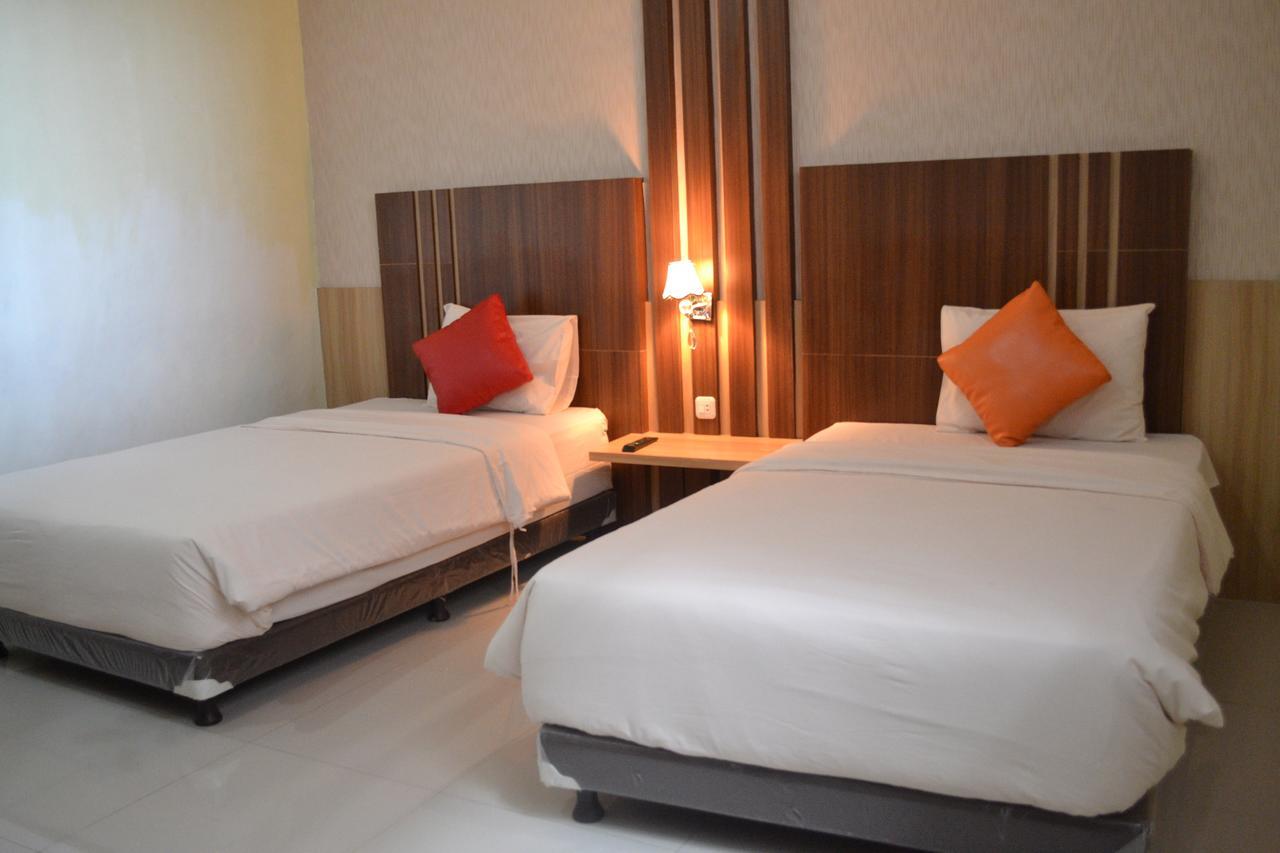 City Hotel Tasikmalaya Dış mekan fotoğraf