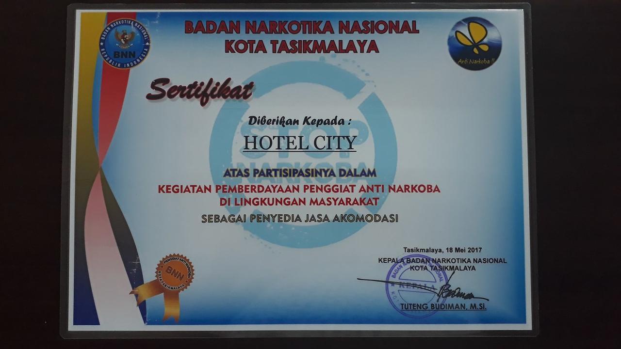 City Hotel Tasikmalaya Dış mekan fotoğraf