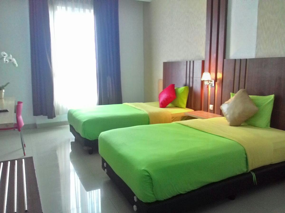 City Hotel Tasikmalaya Dış mekan fotoğraf